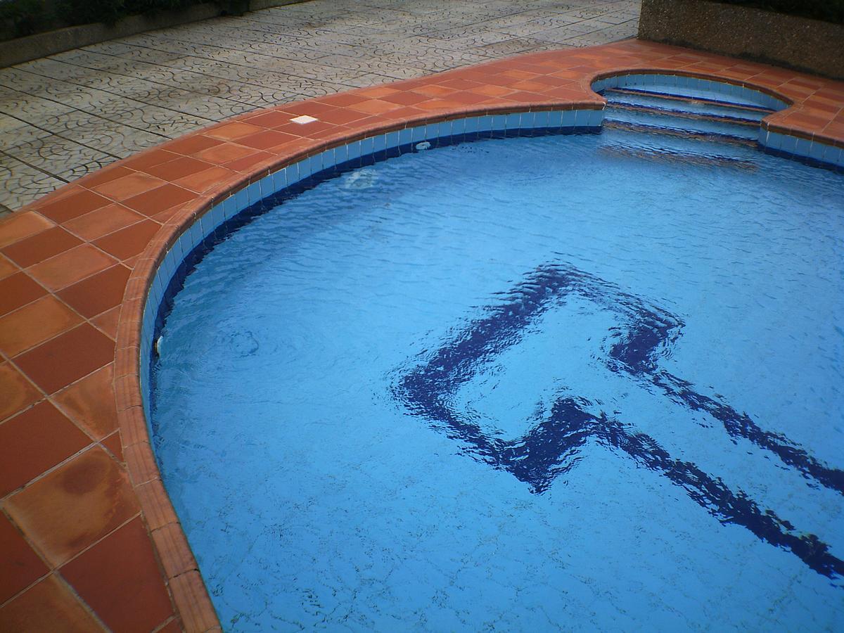 Lavender Lodge Hotel Accra Bagian luar foto